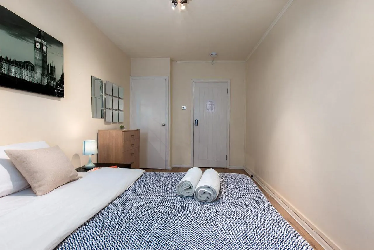 Queensland House Apartment London United Kingdom